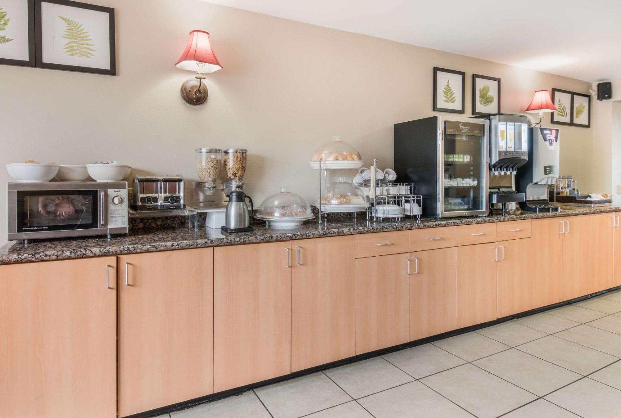 Sleep Inn & Suites Ronks Ngoại thất bức ảnh